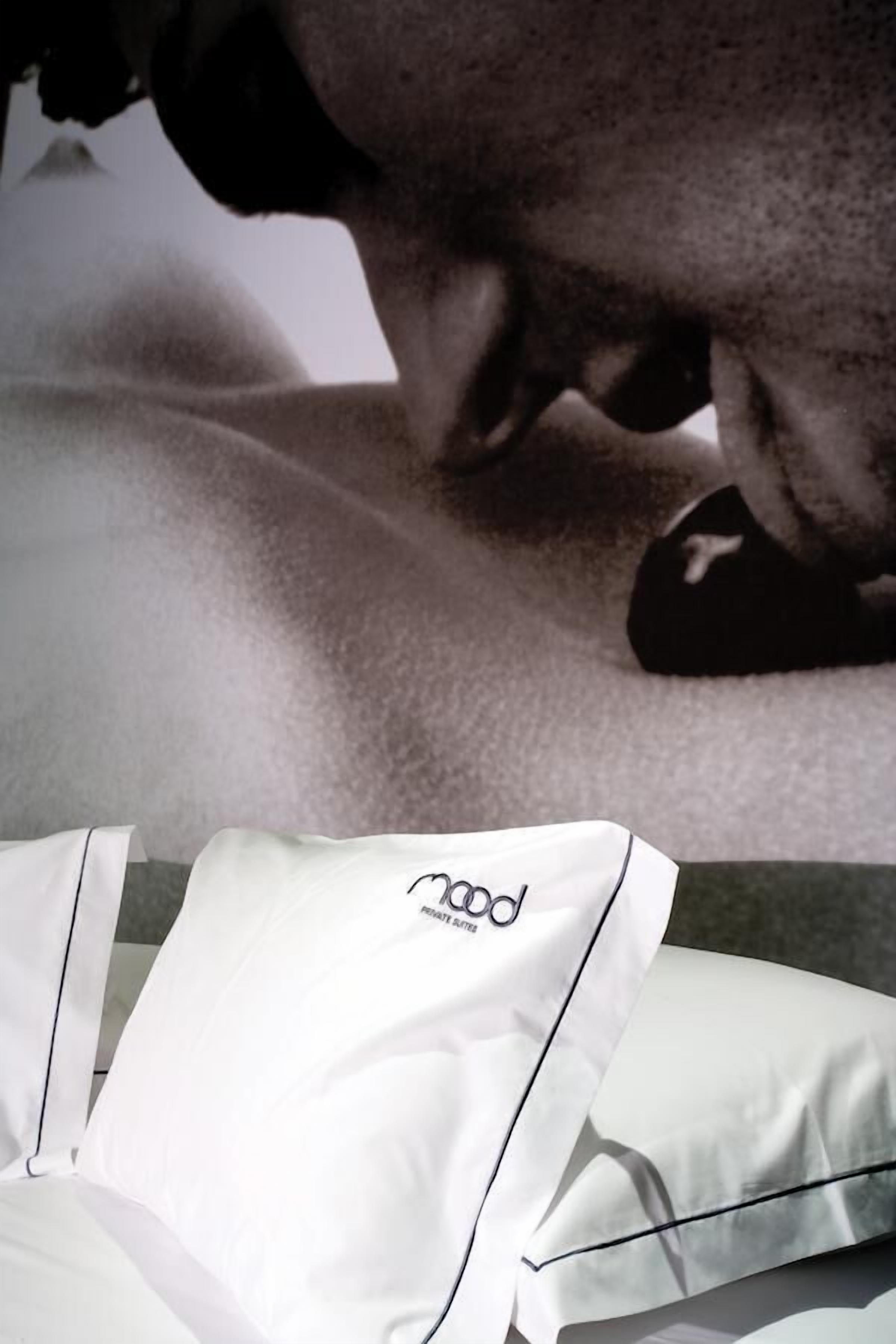 suite, private pool, spa tub | premium bedding, desk, soundproofing, free wifi