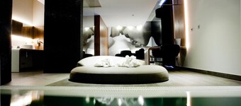 Mood - Private Suites