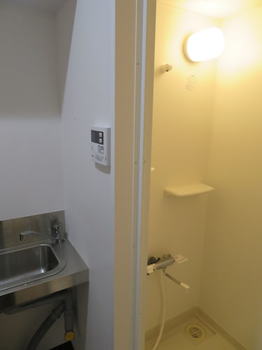 バスルームのシャワー