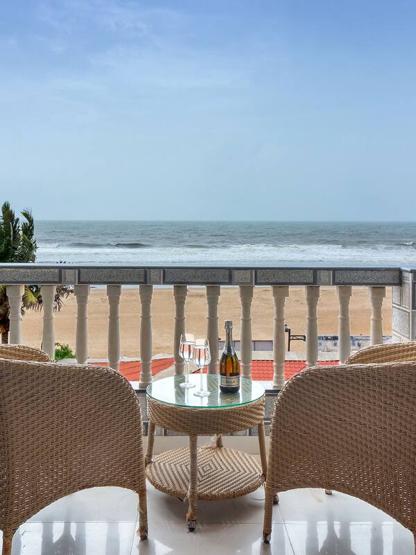 Beach/ocean view