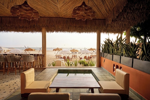 Larios Beach Holidays