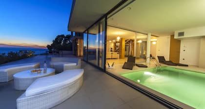 Golden Rays Luxury Villas