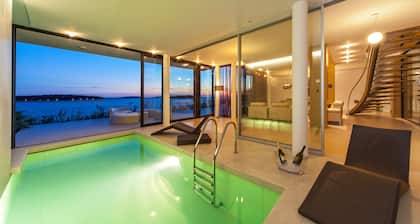 Golden Rays Luxury Villas