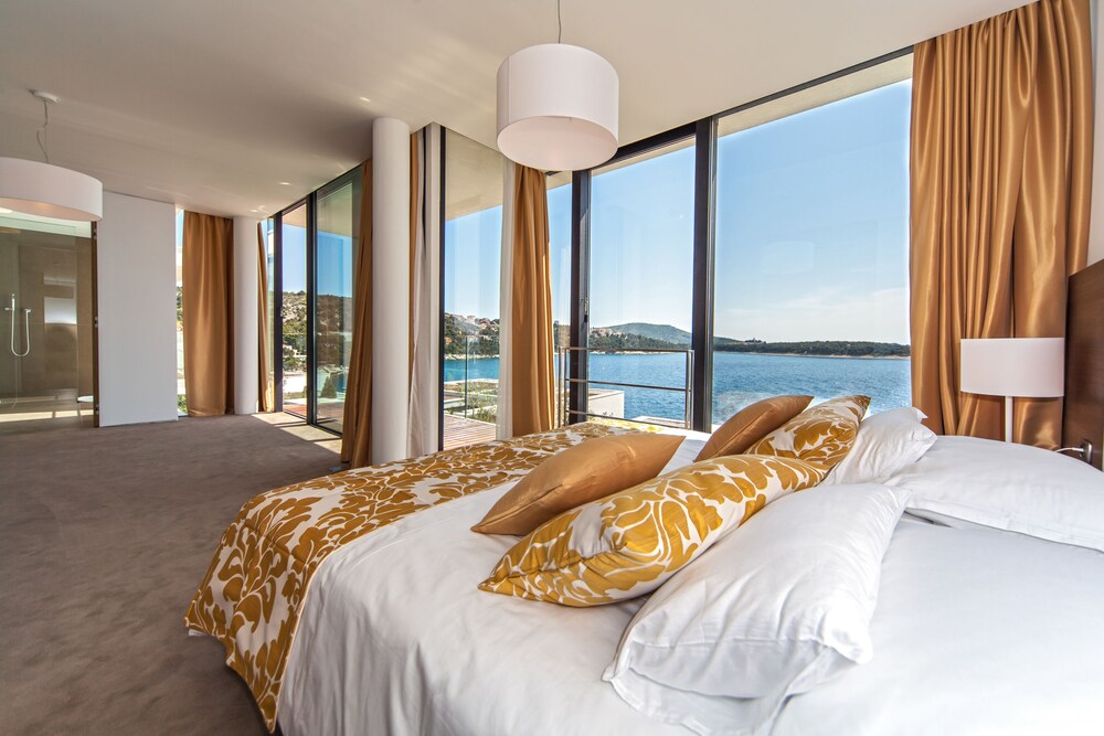 Golden Rays Luxury Resort, Croatia by null