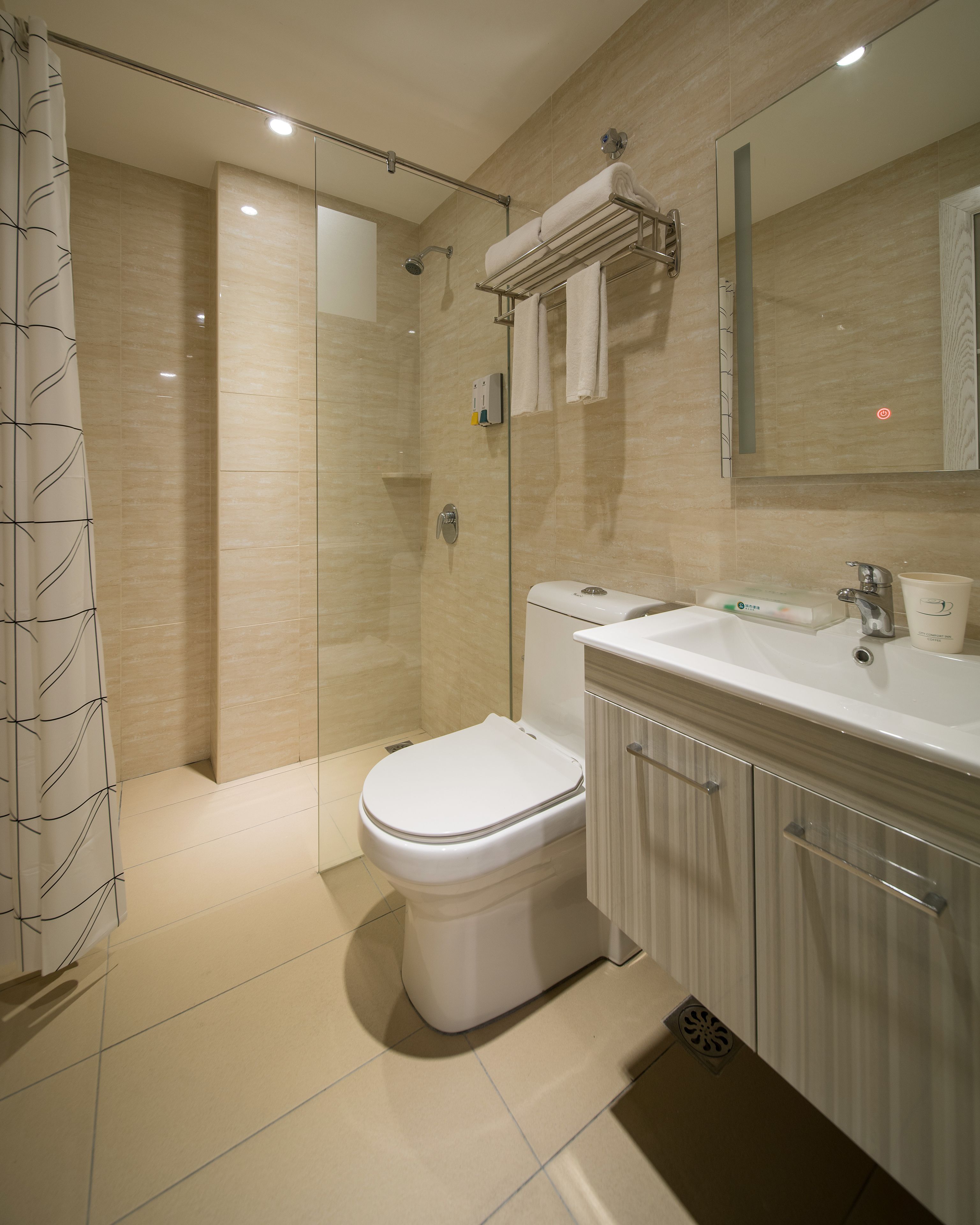 shower, free toiletries, hair dryer, slippers