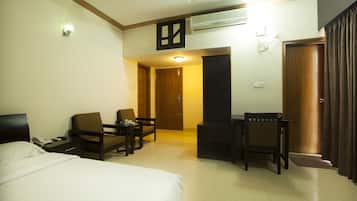 1 bedroom, minibar, soundproofing, rollaway beds