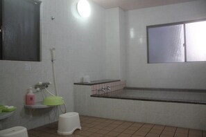 Bain à remous intérieur