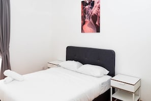 3 bedrooms, bed sheets