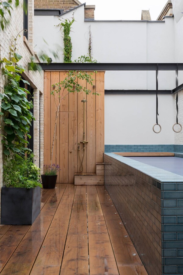 Spa - Blythe Road by onefinestay (London)