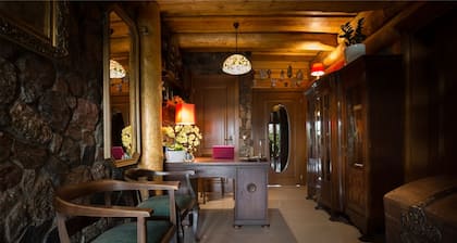 RetroHouse