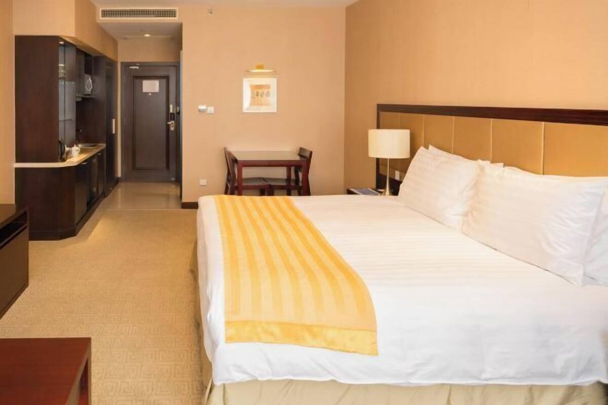 In-room safe, desk, blackout drapes, WiFi (free)