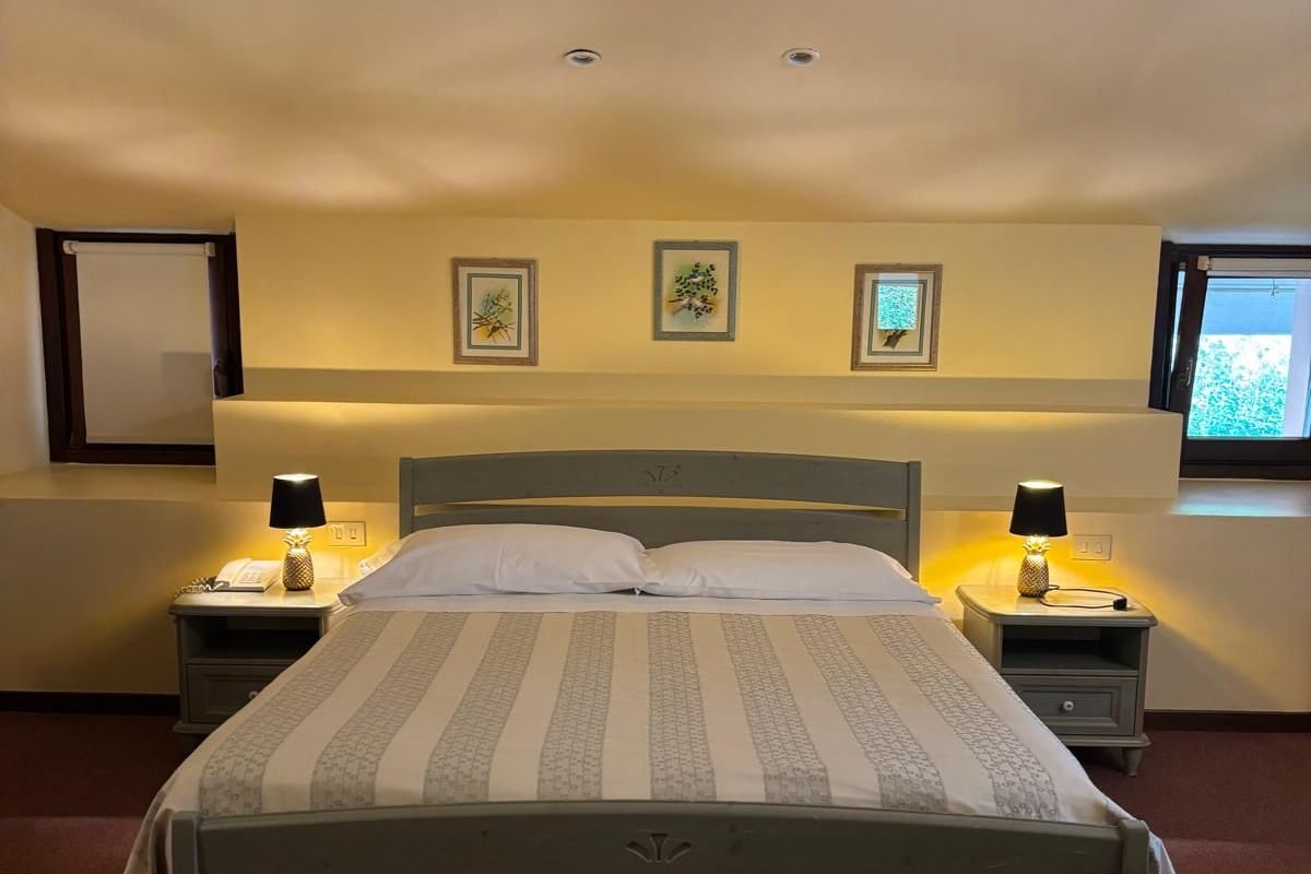 Superior Double Room | Minibar, in-room safe, desk, iron/ironing board (on request)