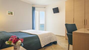 Apartment, 2 Bedrooms | In-room safe, desk, blackout drapes, soundproofing