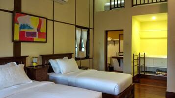 Paw Oo Villa | 1 bedroom, premium bedding, minibar, desk