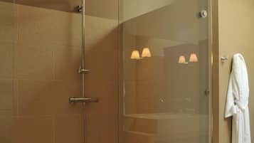 Kamar Double Premium, kamar mandi pribadi, pemandangan kebun (Chambre Chenin) | Kamar mandi
