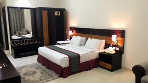 In-room safe, soundproofing, iron/ironing board, free WiFi - Muscat International Hotel Plaza Salalah (Salalah)