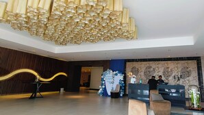 Quầy tiếp tân