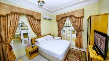 Standard Single Room | Iron/ironing board, free WiFi