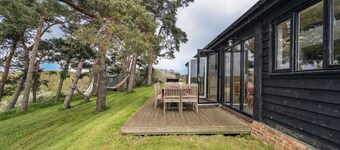 The Mejeri är ett fantastiskt, renoverat stuga med tre dubbelrum,