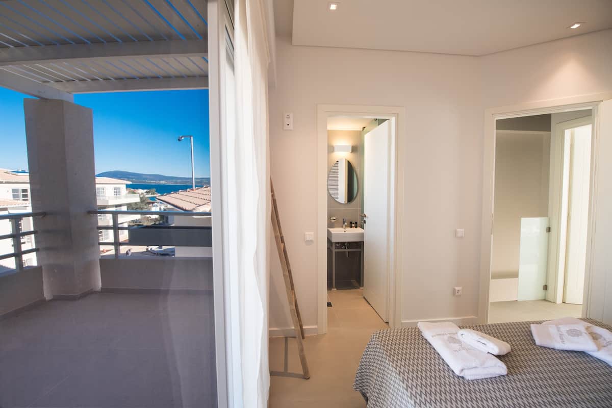 deluxe suite, private pool, garden view | view from room