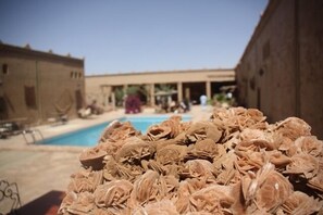 Outdoor pool - Kasbah Ennasra (Rissani)