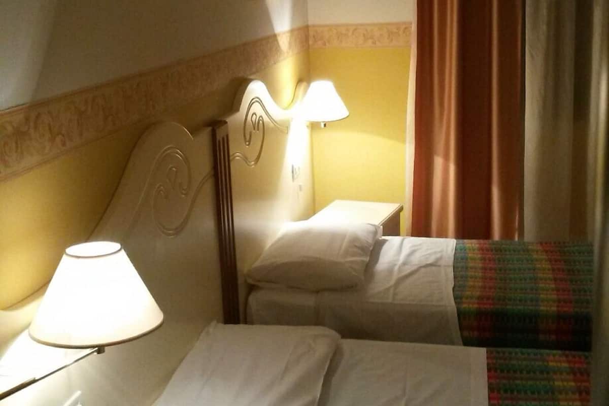 double or twin room | in-room safe, desk, soundproofing, free wifi