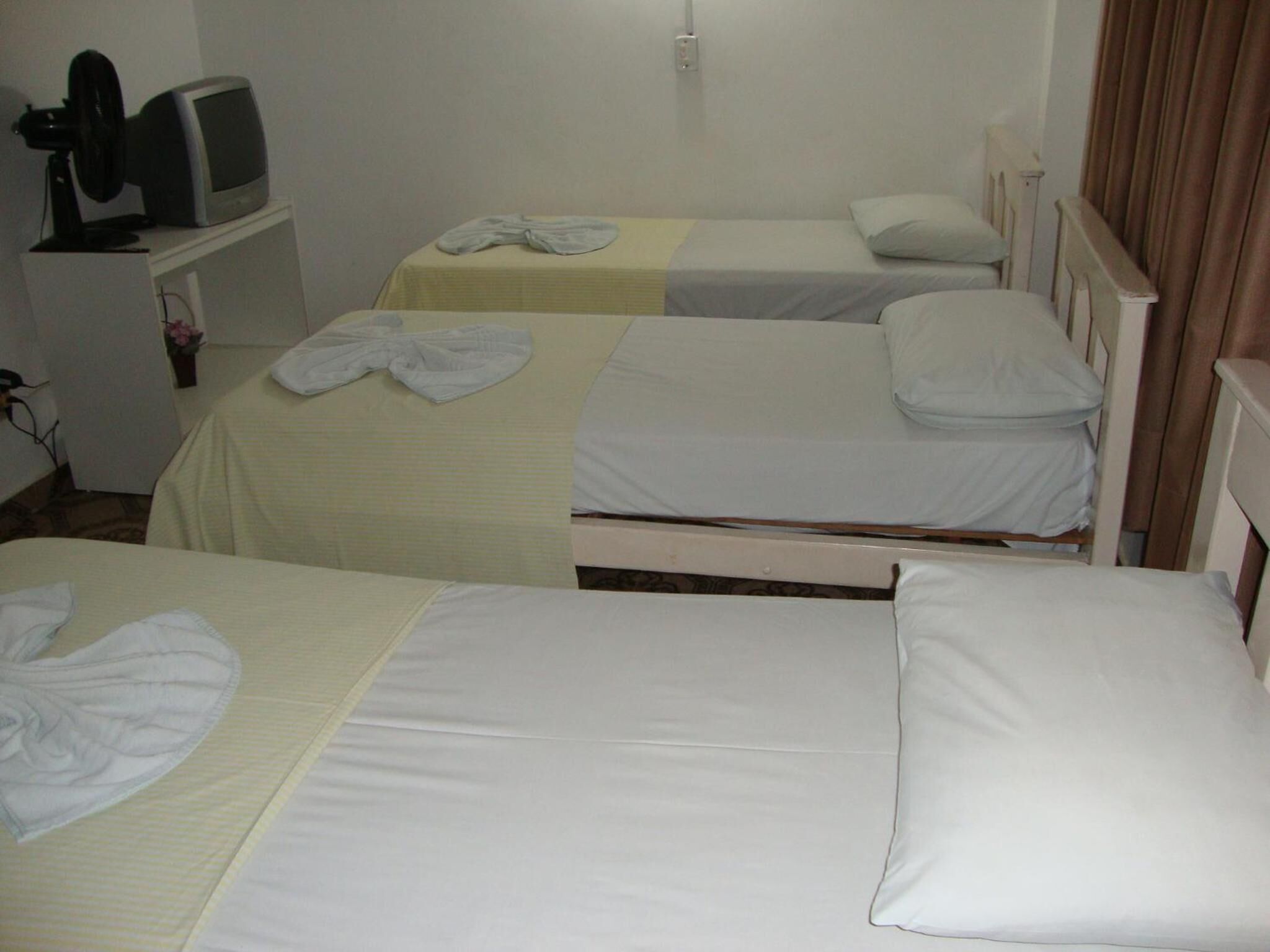 minibar, iron/ironing board, free wifi