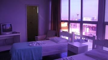 Minibar, iron/ironing board, free WiFi