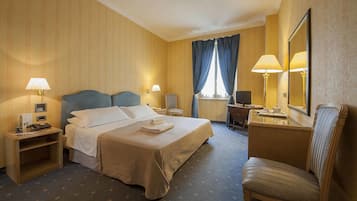 Desk, cribs/infant beds, free WiFi, bed sheets