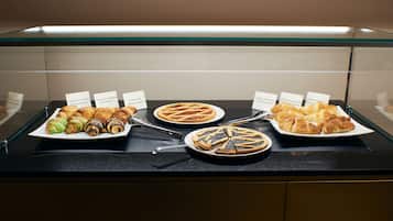 Colazione a buffet inclusa, servita tutte le mattine