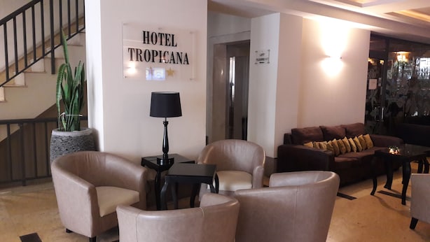 Lobby lounge - Tropicana Hotel (St. Julian's)