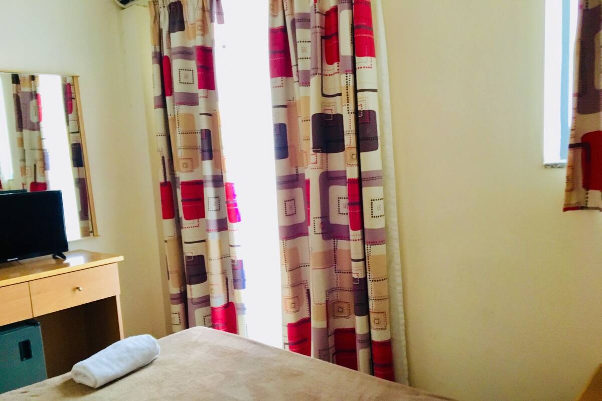 Standard Single Room, Balcony | WiFi (free), bed sheets