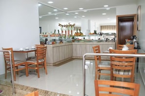Free daily buffet breakfast