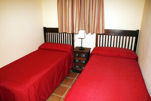 Bungalow estándar | Cunas o camas infantiles (de pago), camas supletorias, wifi gratis