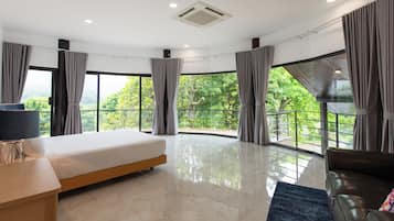 8 Bedrooms Pool Villa | 特色装修、特色家居、遮光窗帘、免费 WiFi