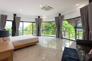 8 Bedrooms Pool Villa  | 각각 다른 스타일의 인테리어, 각각 다르게 가구 비치, 암막 커튼, 무료 WiFi