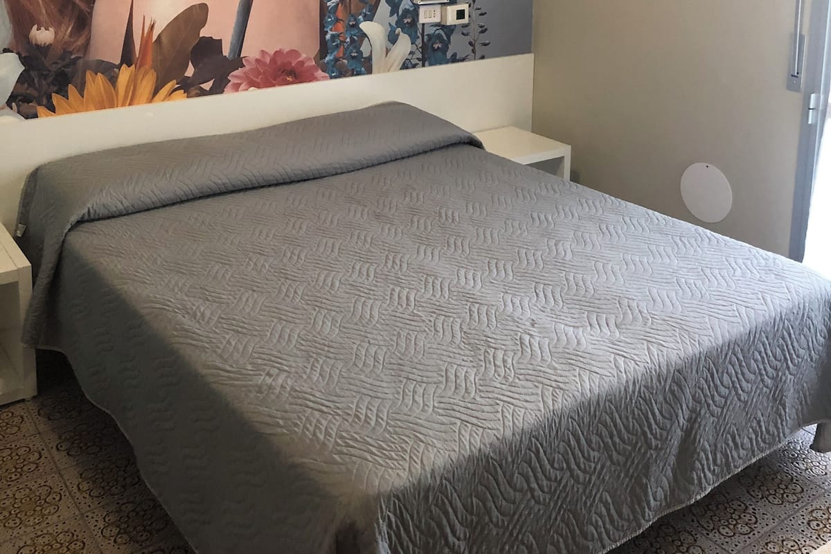 Superior tweepersoonskamer | Een kluis op de kamer, gratis wifi, beddengoed