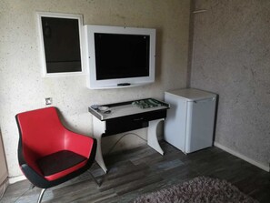 家庭房 | 办公桌、免费 WiFi