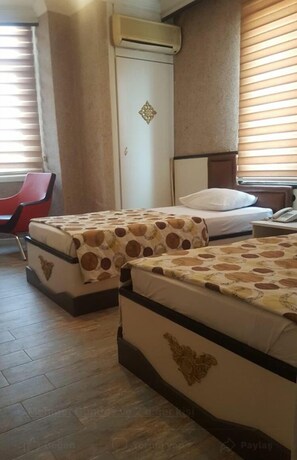 Tomannsrom | Skrivebord og wi-fi (inkludert)