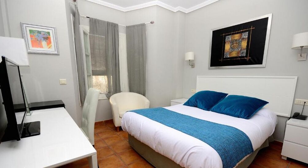 1 bedroom, minibar, desk, blackout curtains