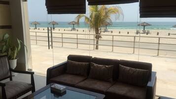 Sala de estar en el lobby