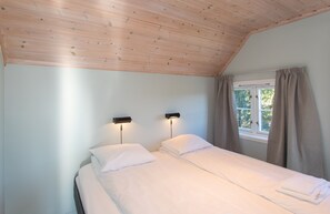Blackout curtains, free WiFi, bed sheets - Topcamp Bie - Grimstad (Grimstad)