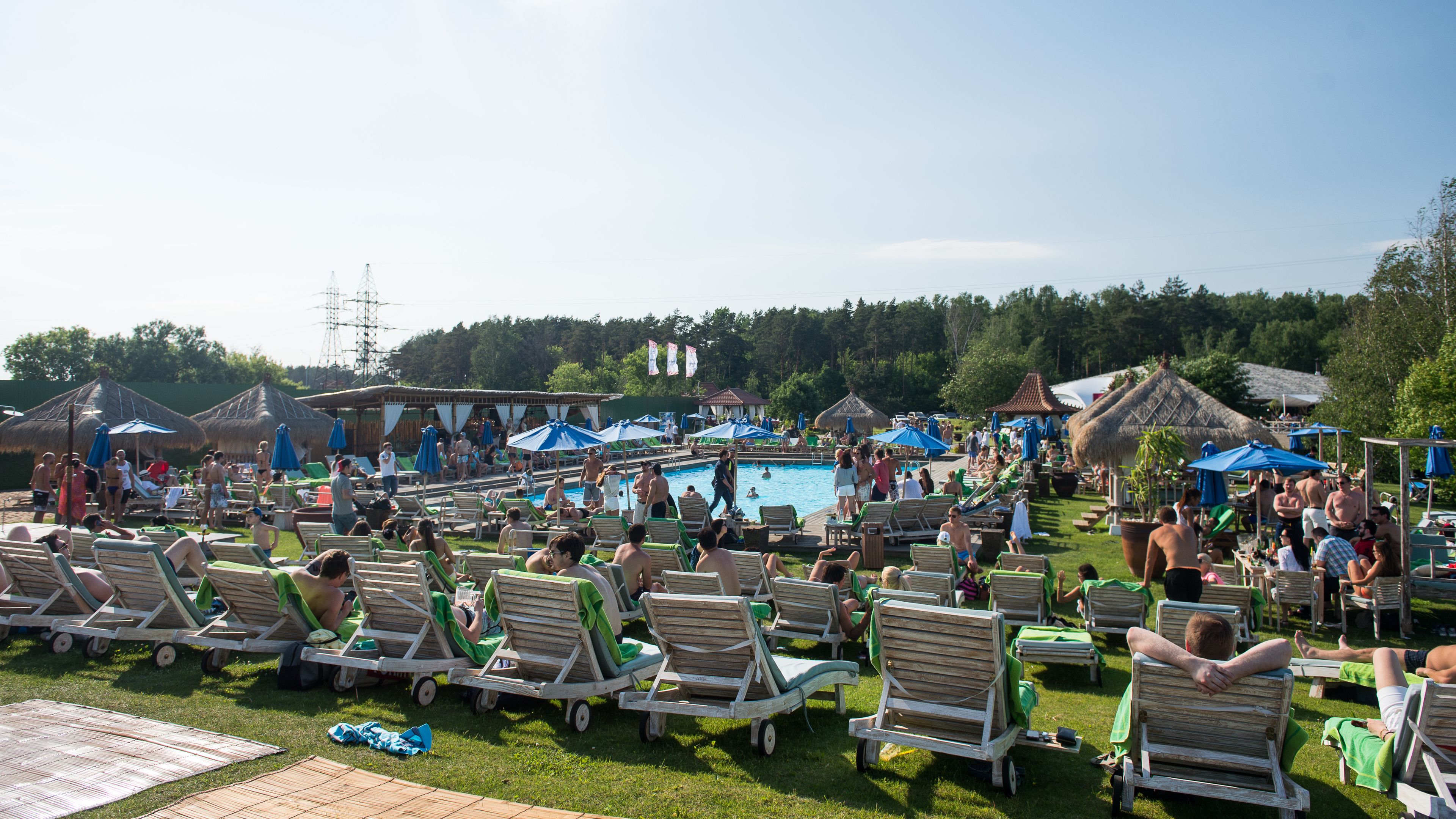 季節性室外游泳池