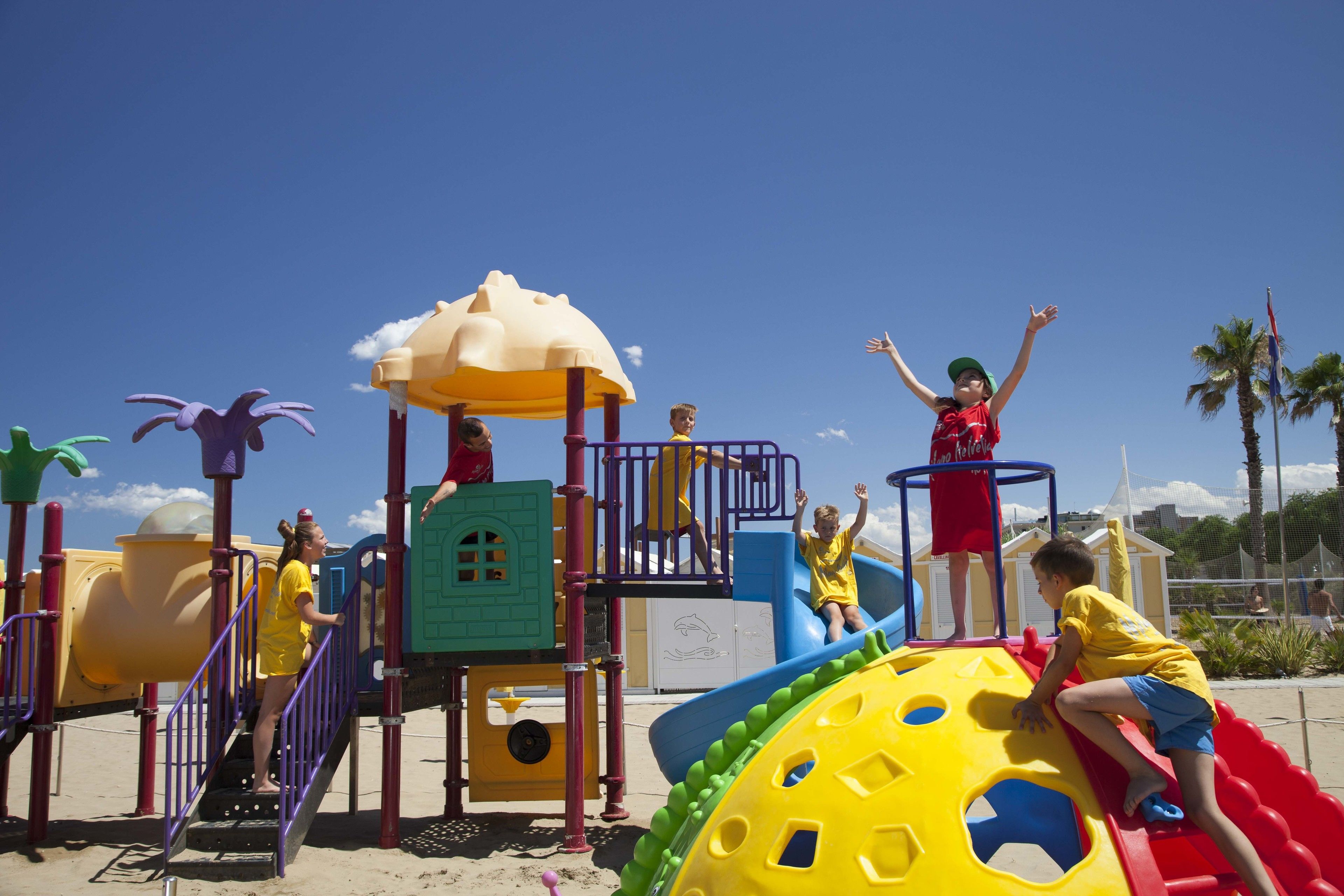 children’s play area – outdoor