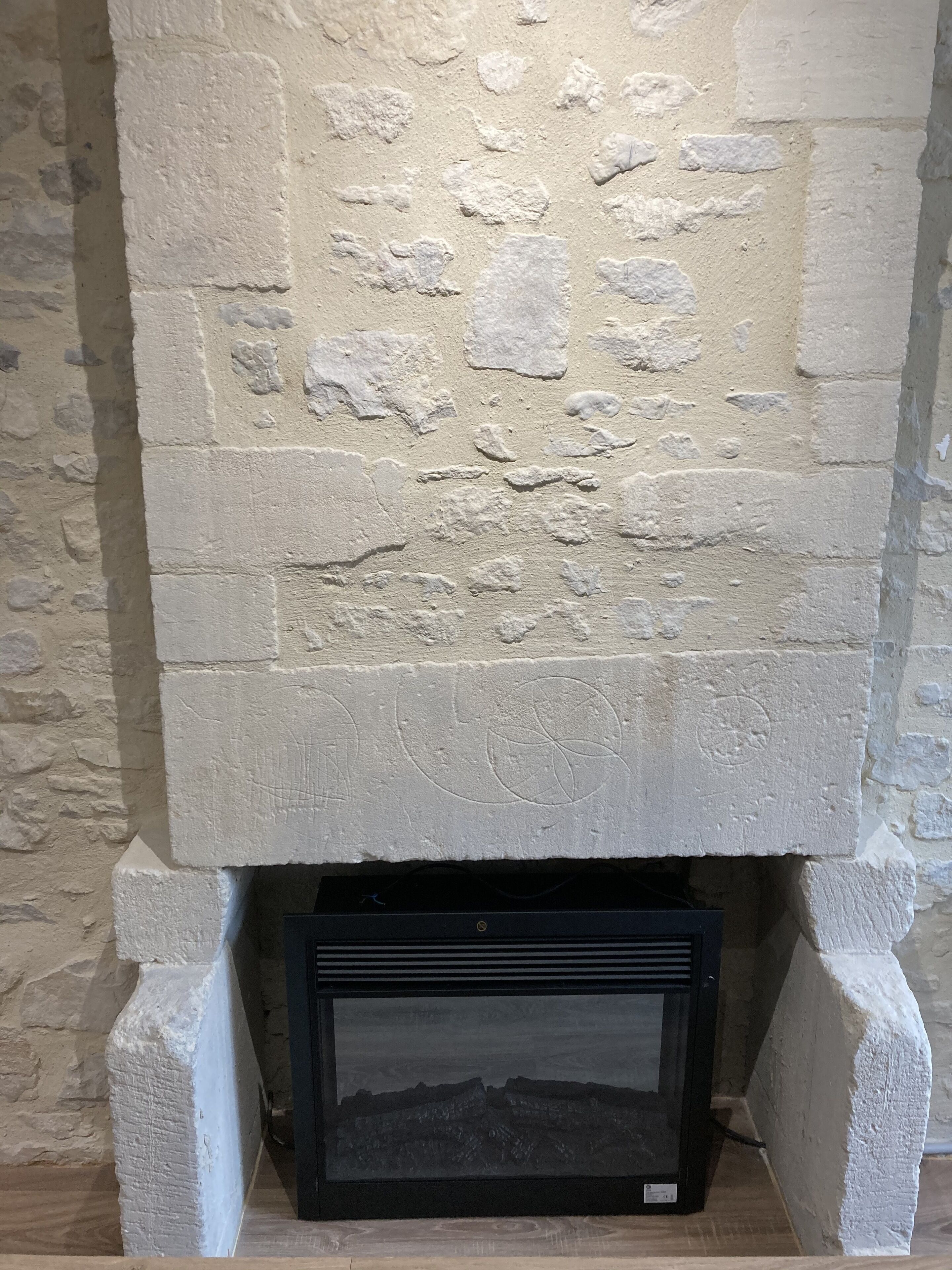 family studio suite | living area