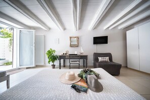 3 bedrooms, free WiFi, bed sheets - B&B A Portata di Mare (Loreto)