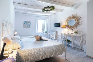 Double or Twin Room | 3 bedrooms, free WiFi, bed sheets