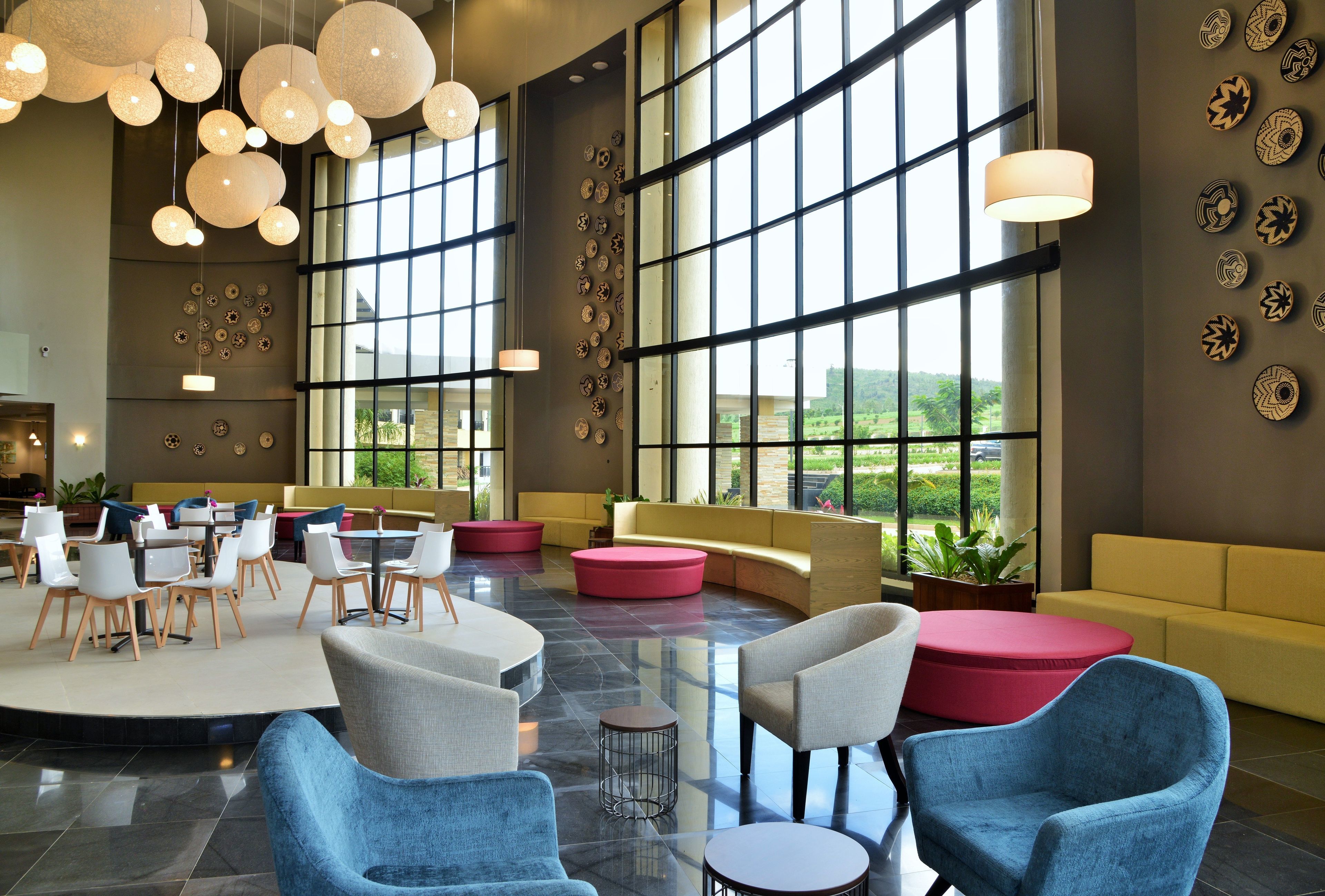 2 restaurants, breakfast, lunch served; local and international cuisine 