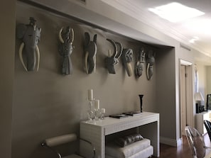 Living area - Cape Royale (Cape Town)