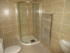 Chambre Double Confort | Salle de bain